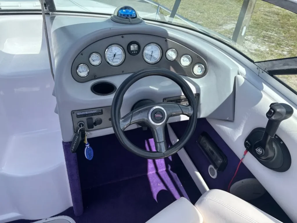 2001 Donzi ZX22