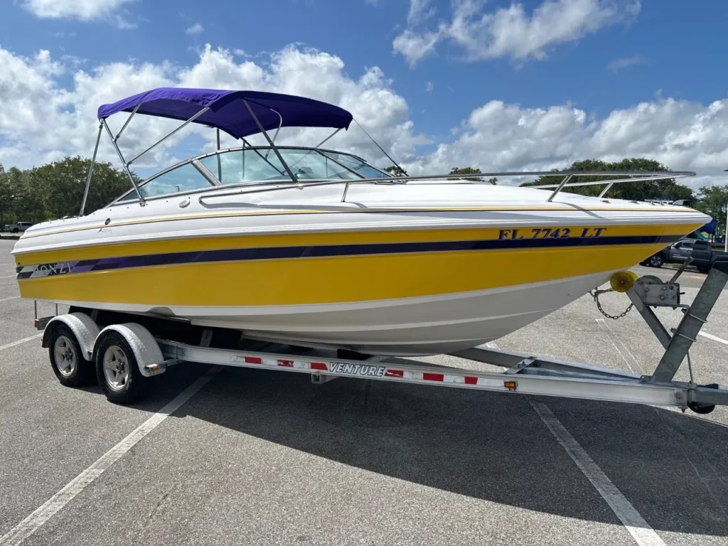 2001 Donzi ZX22