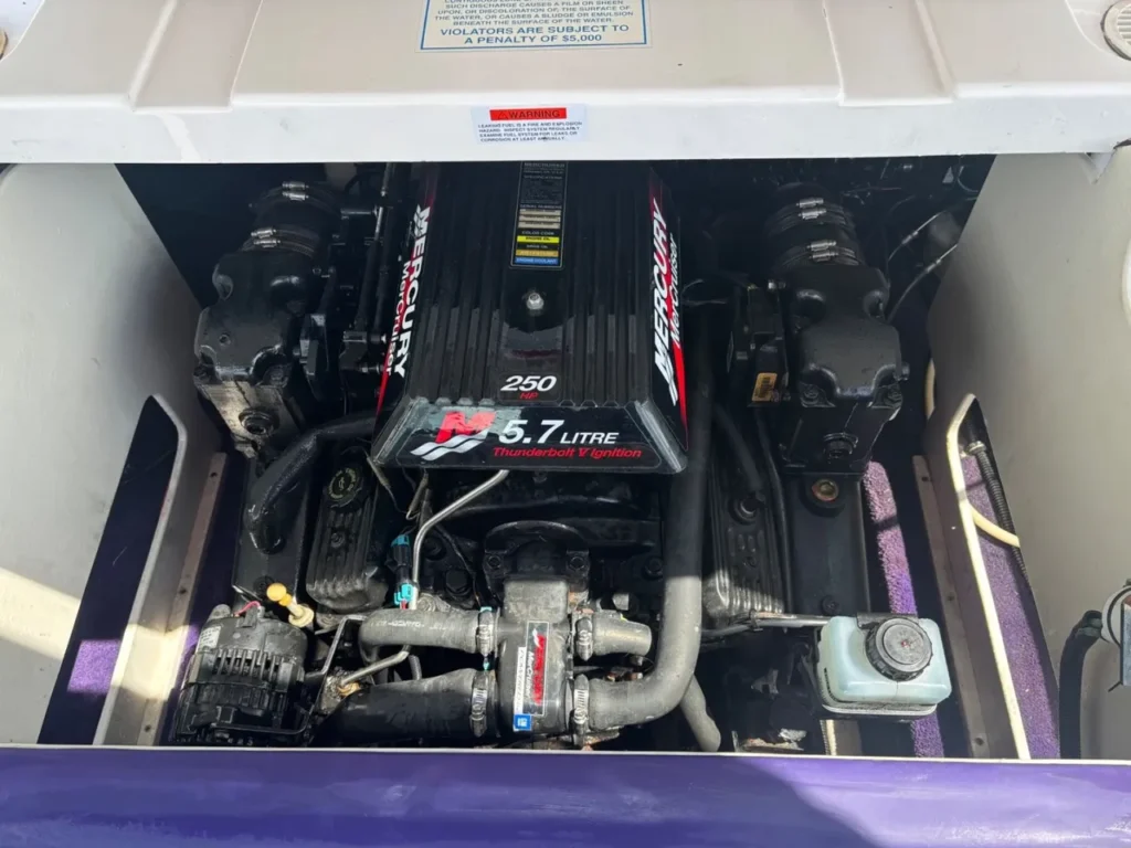 2001 Donzi ZX22