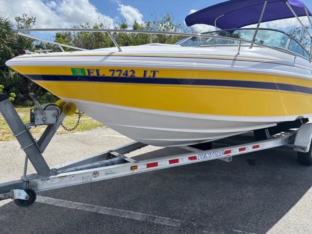 2001 Donzi ZX22
